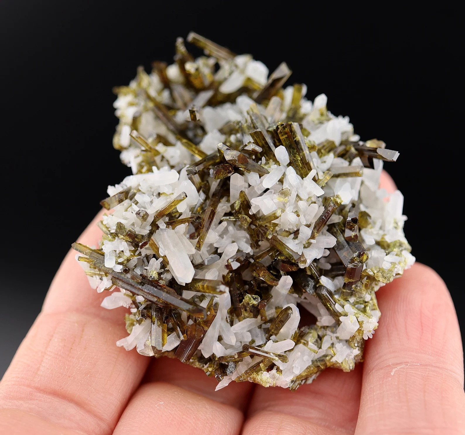 Gem Epidote with Quartz – Lustrous Olive-Green Epidote Crystal Spray on Quartz Plate