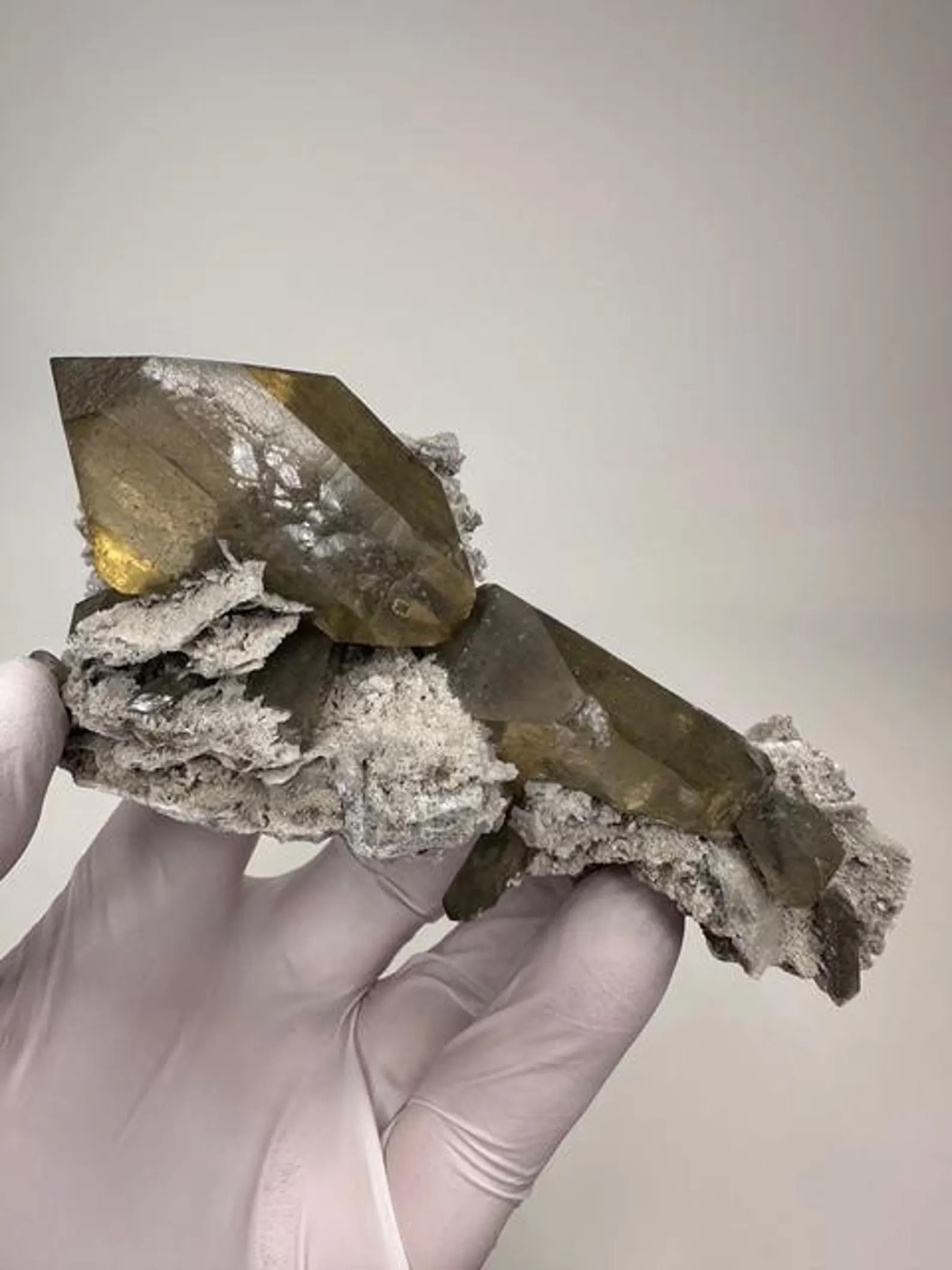 Barite – Gem-Clear Honey-Colored Tabular Crystal Cluster