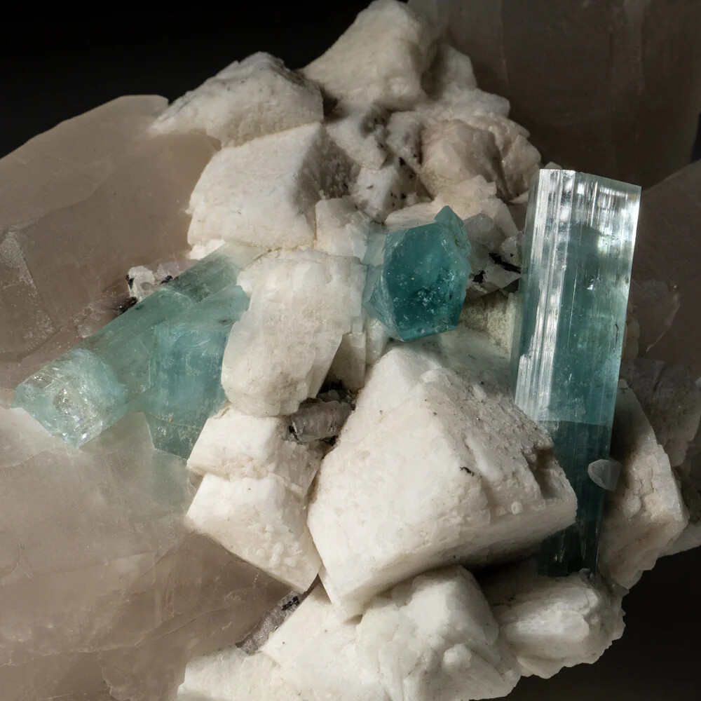 Aquamarine on Quartz with Microcline and Apatite