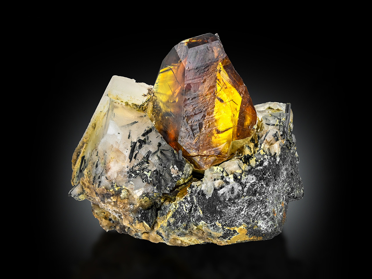 Titanite with Actinolite on Calcite – Gem Honey-Golden Twin Crystal on Matrix
