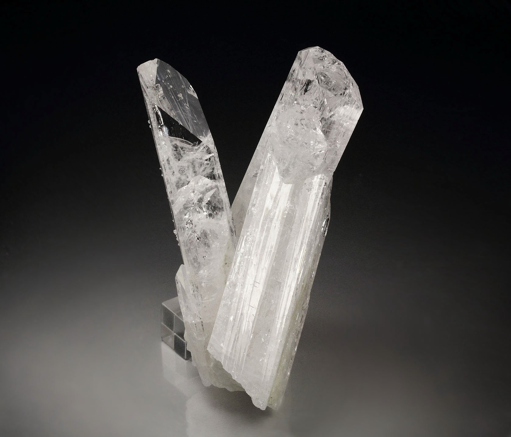 Gem Danburite Twin Terminations