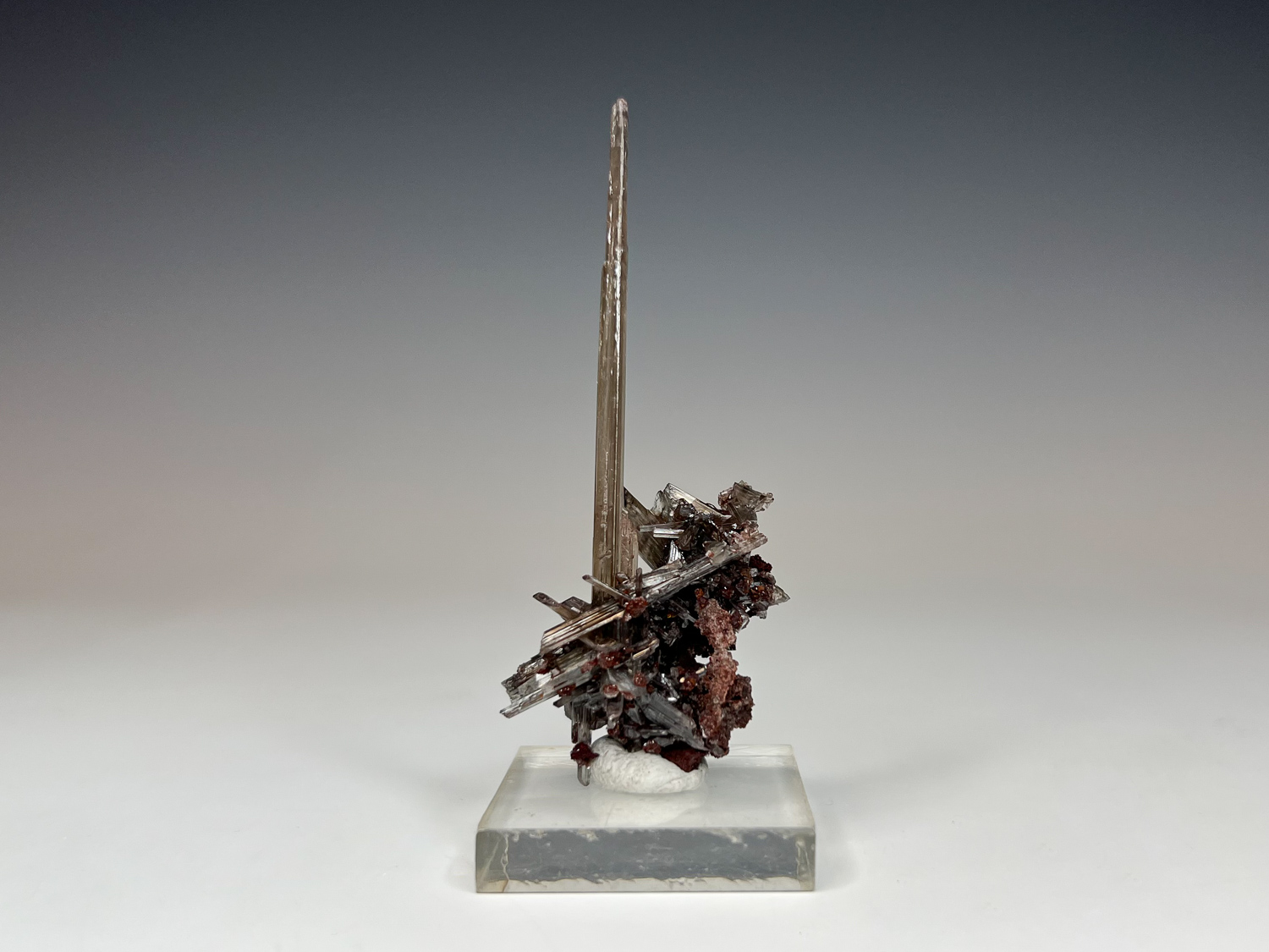 Cerussite - Jackstraw Spear on Iron-Stained Blades, Congo