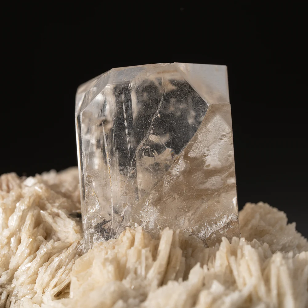 Topaz Multiple Clear Terminations on Matrix