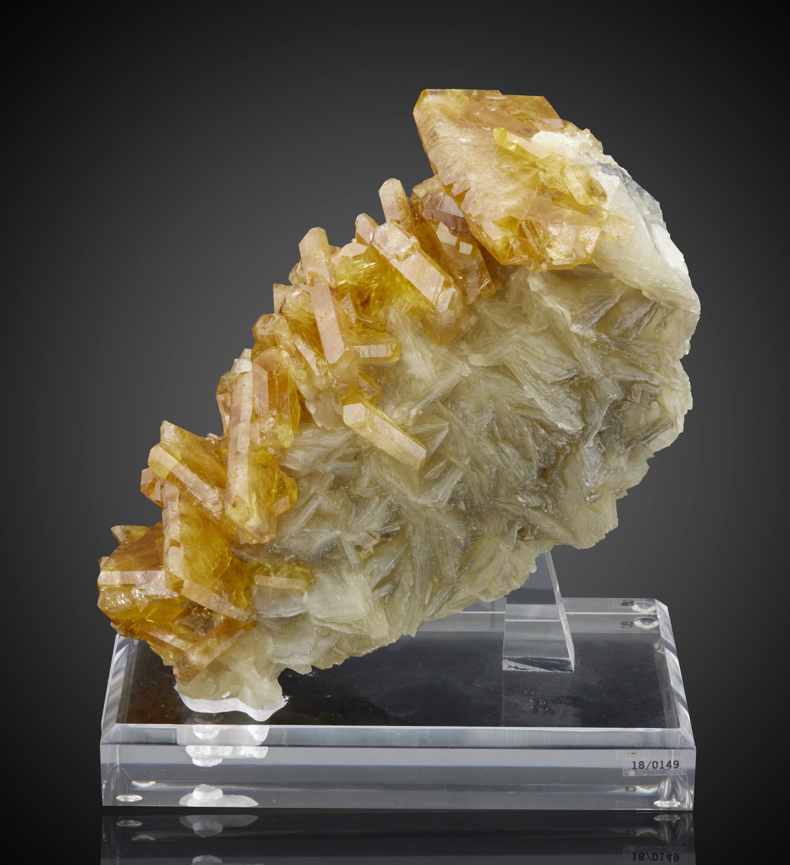 Barite on Calcite